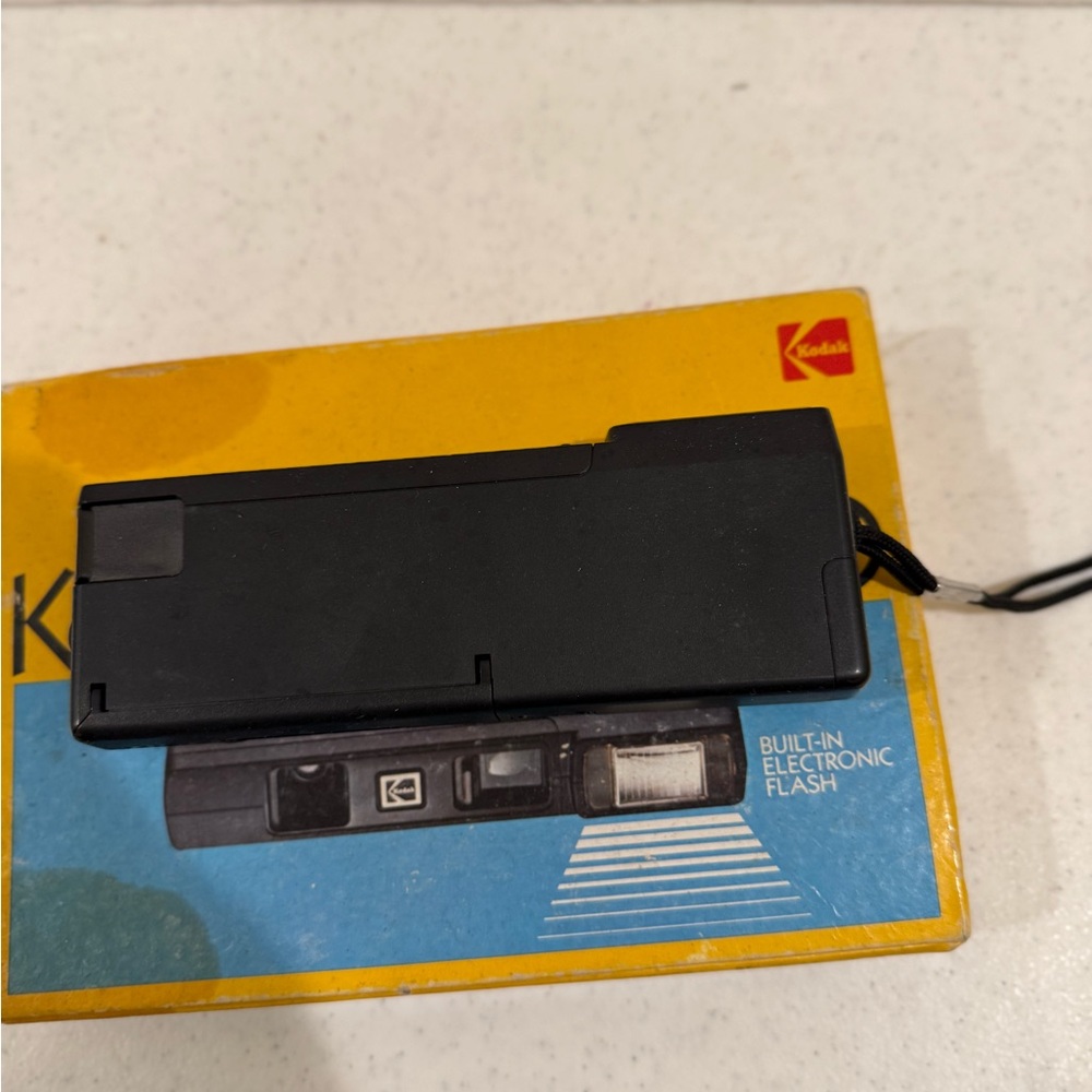 Vintage Kodak Ektralite 10 Camera ~ Tested ~ Works - Picture 8 of 8